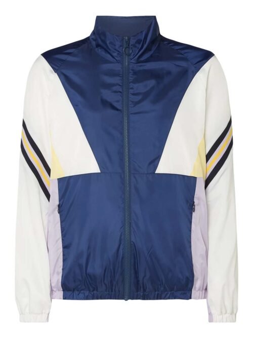 Trefoil halter tank in white